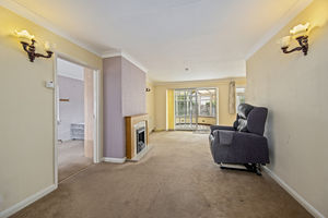 Living / Dining Room- click for photo gallery